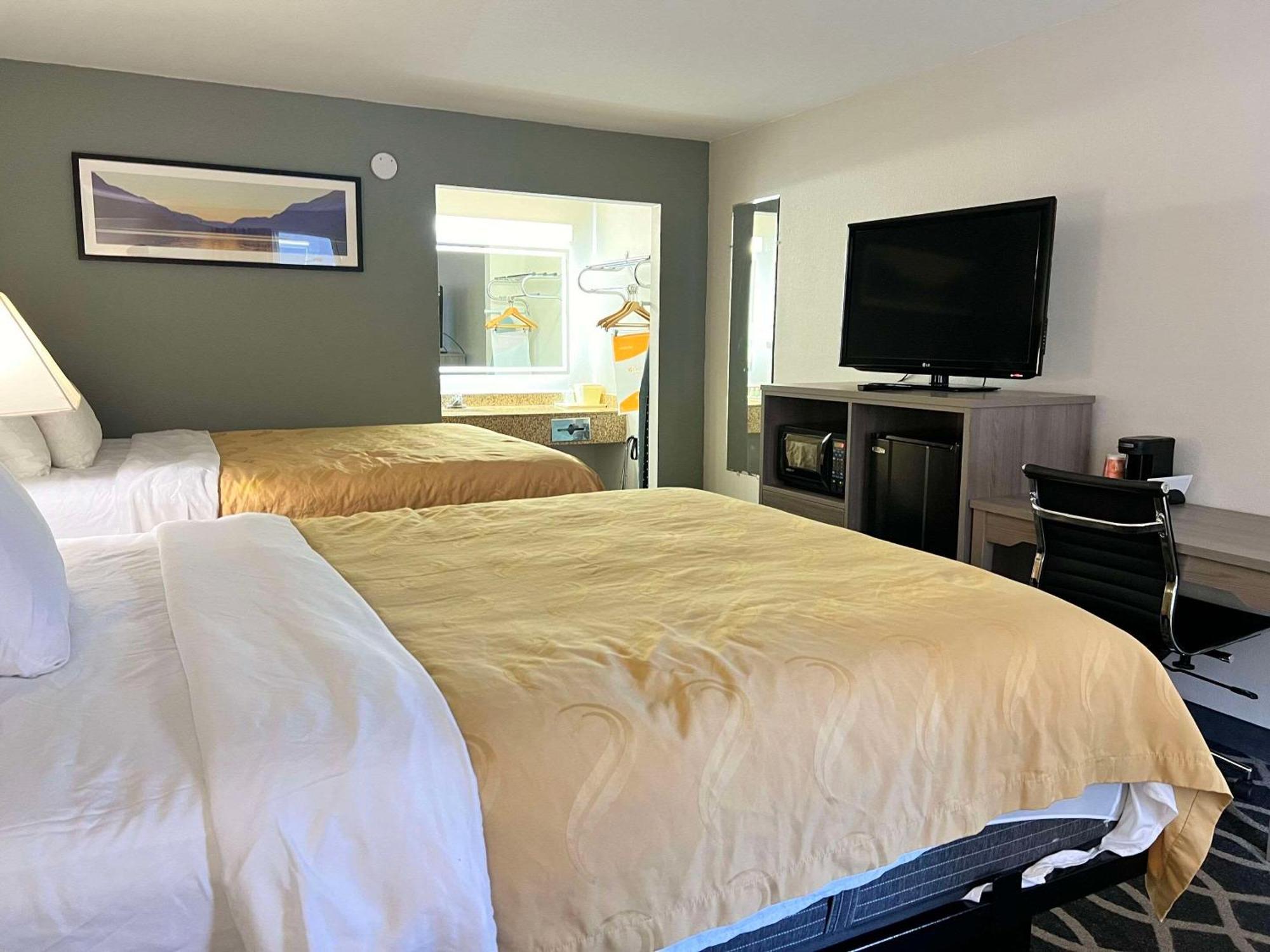 Quality Inn Manning I-95 Экстерьер фото